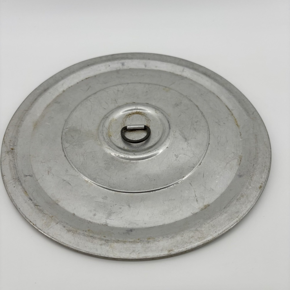 Antique 8.5 Cookware Pan Pot Lid Aluminum Country Farmhouse Grannycore Rustic